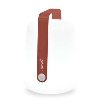 Lampe nomade Balad en plastique ocre rouge - H. 38