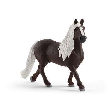 Figurine : Cheval de trait Forêt-Noire